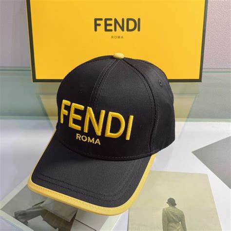 Fendi Cappellino 'fendi roma' su julian